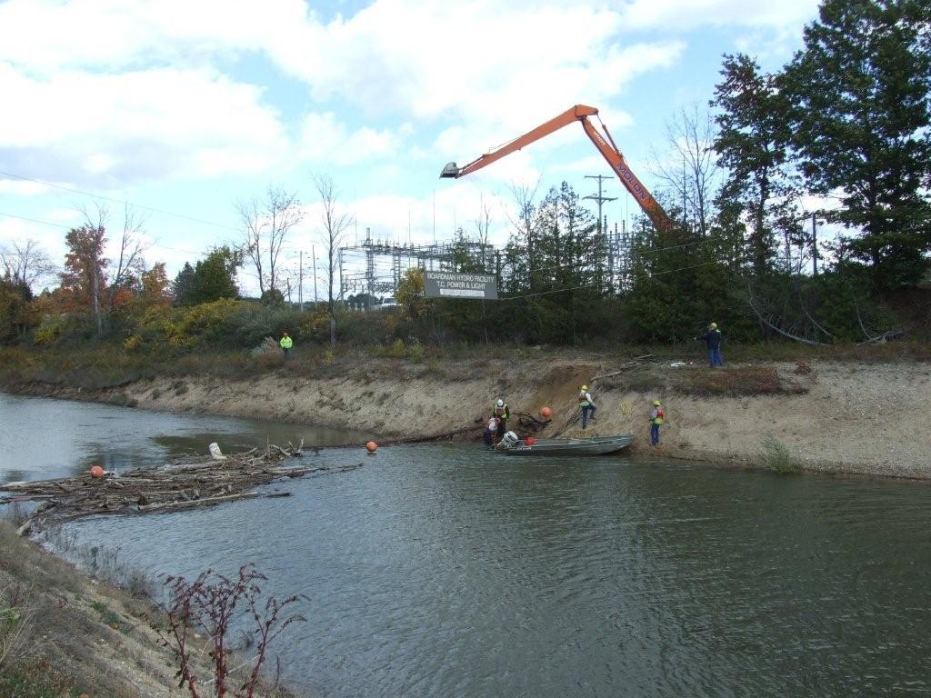 Images from 
Police Called to Monitor Dam Removal Meeting