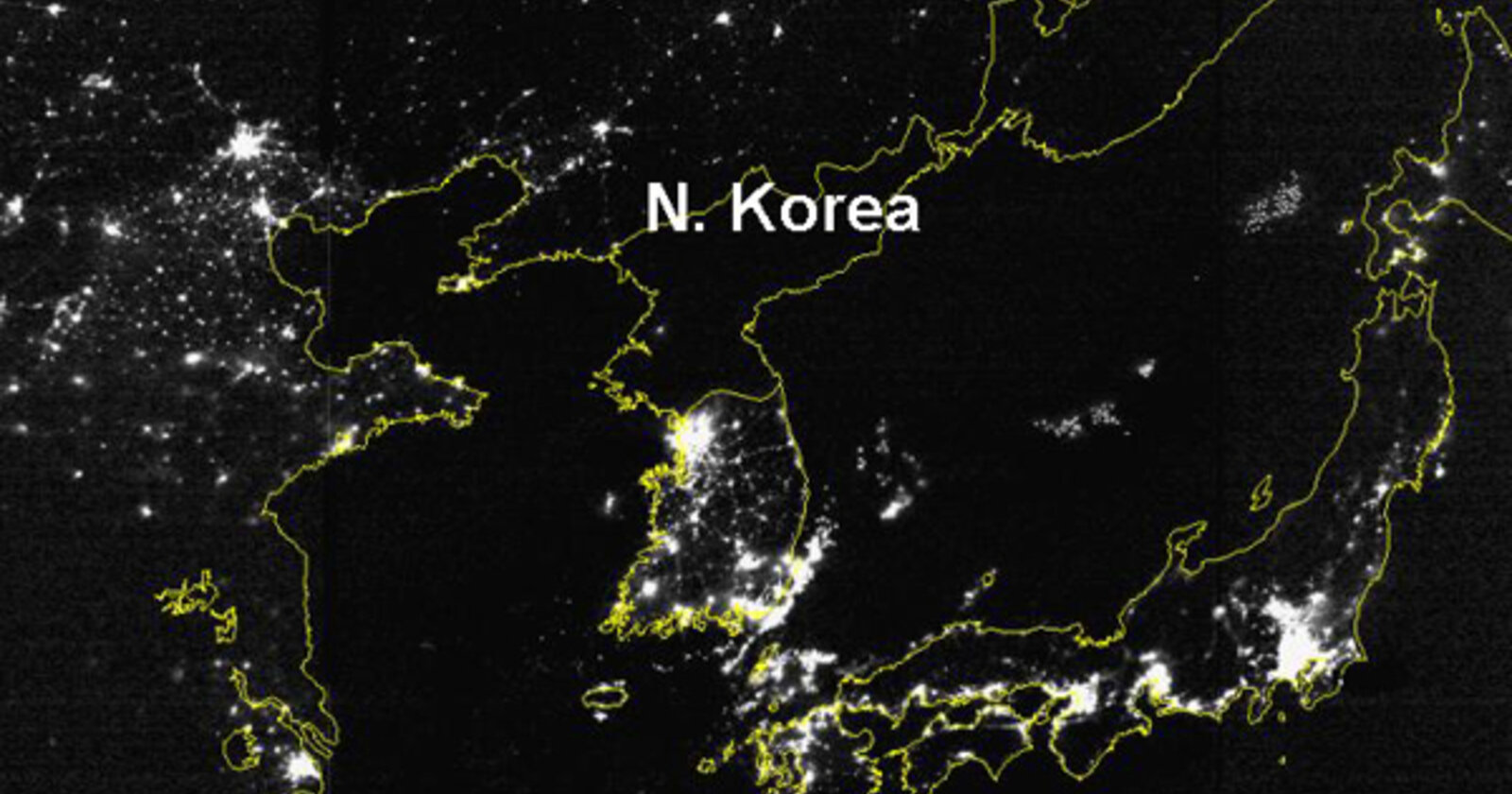 Северная и Южная Корея ночью со спутника